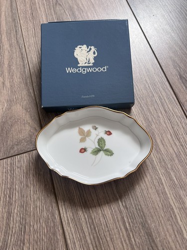 Small wedgewood trinket dish - wedgewood,