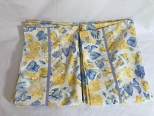 VTG  Pair of Laura Ashley Charlotte Confetti Standard Pillowcases Yellow Blue