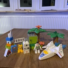 Duplo Disney LEGO Pixar Buzz Lightyear Planetary Mission Set 10962