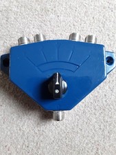 MFJ 1704   4-way SO239 type