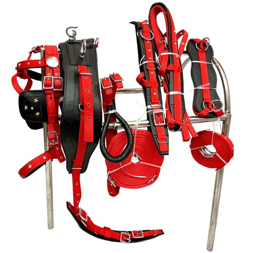 Red and black nylon horse - red,