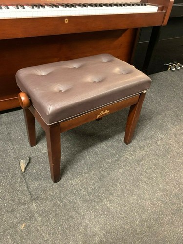 Brand new boxed hadley - new,,