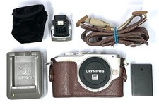 Olympus PEN E-PL8 Camera Body
