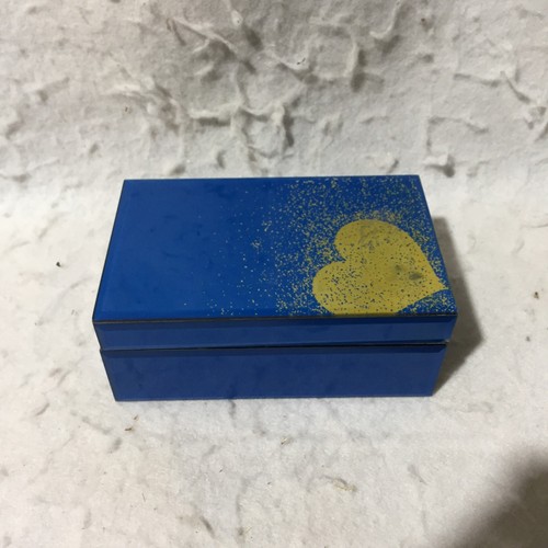 Wooden box felt lined treasure - lined,
