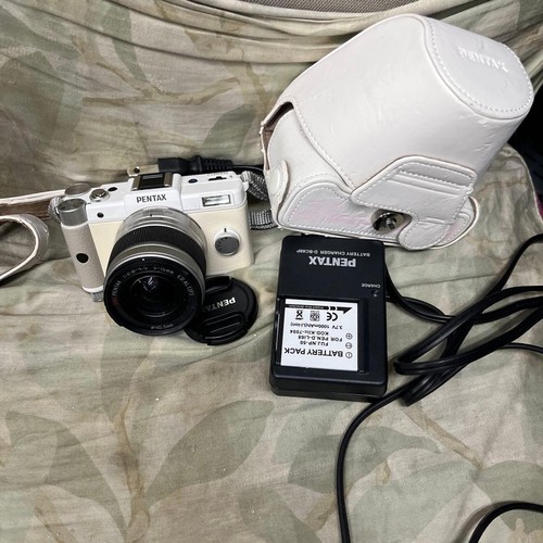 Pentax mirrorless digital - pentax,