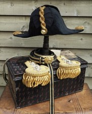 1936 - Royal Navy - Officers Bicorn Hat, Epaulettes & Belt - Gieves - British 