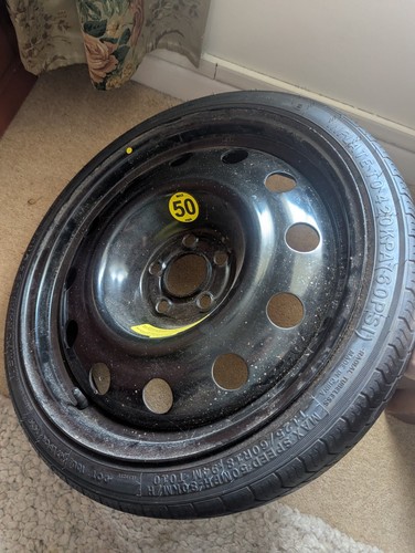 Space saver tyre - space,