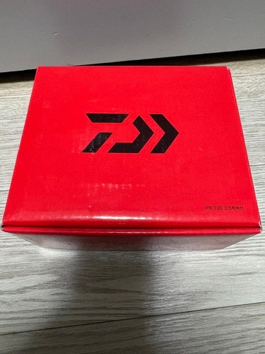 Daiwa 100 bait - pr, reel
