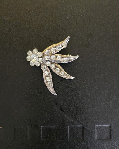 Vintage sarah coventry - sarah, brooch