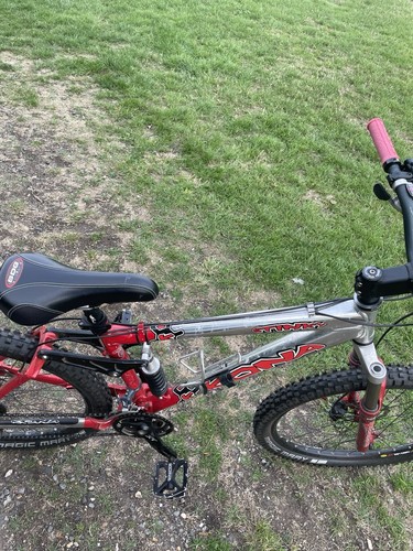 Giant nrs mountain bike full - mountain,