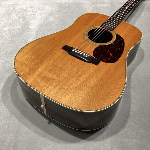 Martin standard 2018 used - martin, d-28