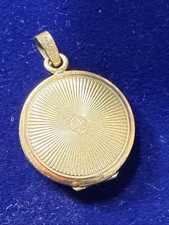 Vintage Rolled Gold Locket Pendant Opens For 2 Pictures 2cm Wide