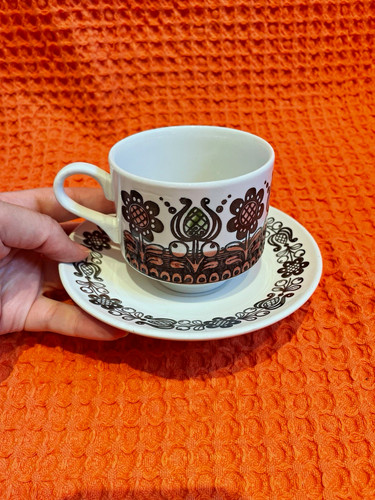 Broadhurst ironstone floral - broadhurst,