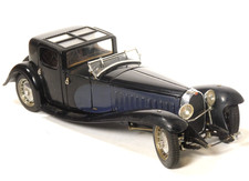 1:24 Scale Diecast Model Car