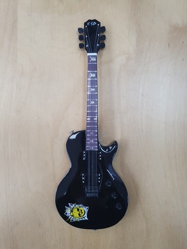 Miniature guitar - miniature,