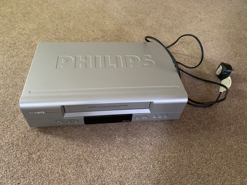 Vhs player philips vr140 - player,