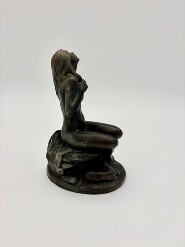 Vintage art deco woman - art,