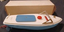 Sutcliffe Tiger  clockwork vintage speedboat/boat. Made in England.