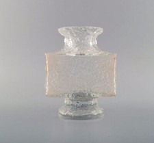 Timo Sarpaneva for Iittala, Crassus art glass vase.