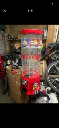 Pringles vending machine - vending, &
