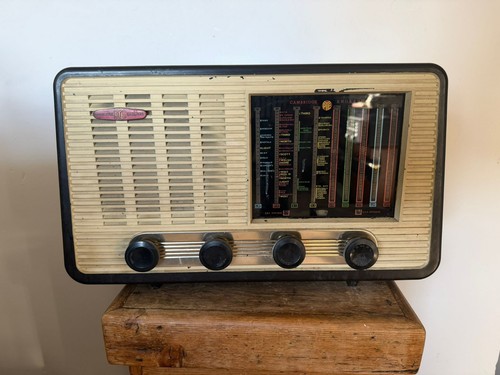Pye vintage valve tube radio - ,