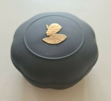 Wedgwood Gold On Black