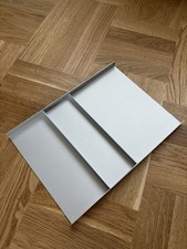 Vitsoe 606 Shelves Aluminium