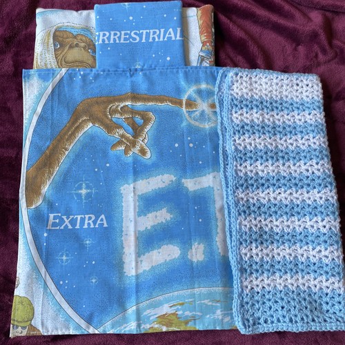 Extra terrestrial - et,
