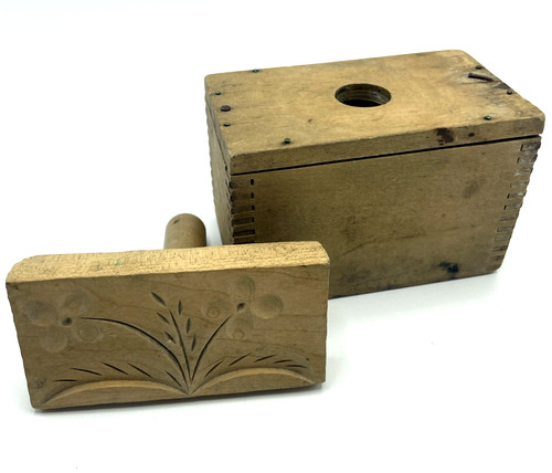 Primitive wooden butter press - primitive,