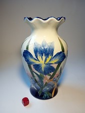 Old Tupton Ware Blue Iris
