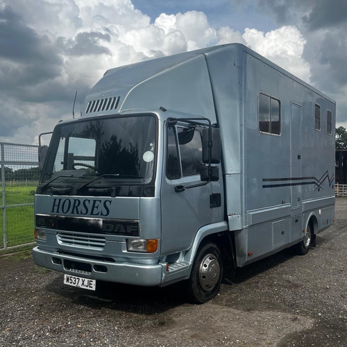 Ladies horsebox - 7.5t,