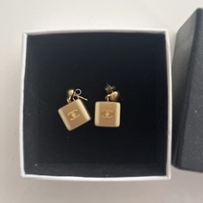 Chanel vintage earrings
