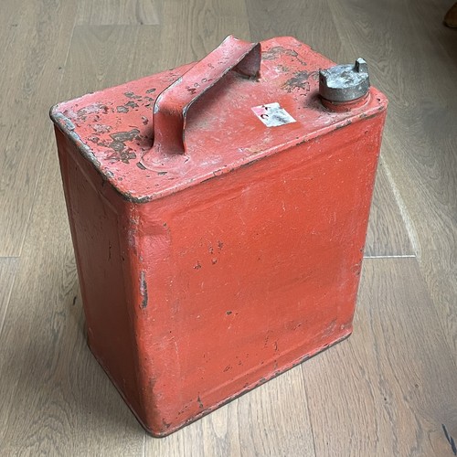 Vintage gallon petrol can - 2,