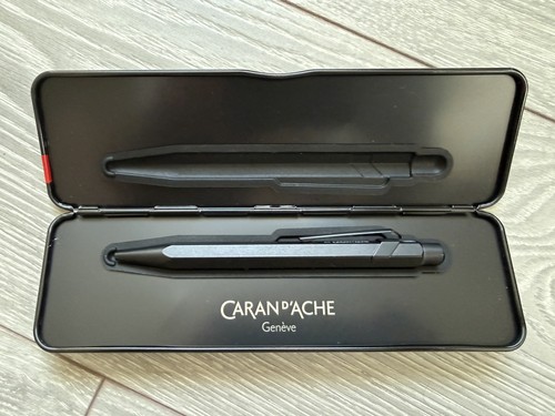 Caran ache 849 black - d'ache, code