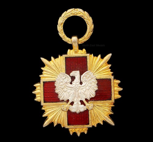 Polish red cross medal - red,
