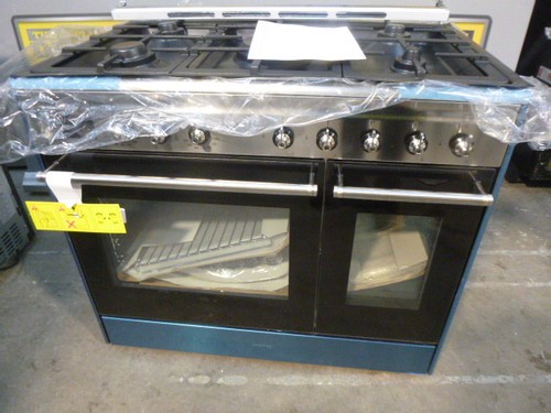 Smeg range cooker - smeg, stainless