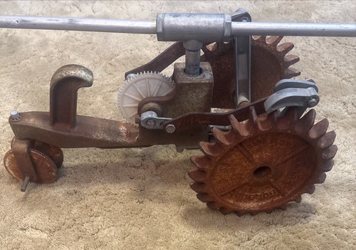Vintage thompson cast iron - thompson,