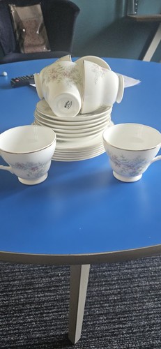 Royal mayfair vintage piece - royal,