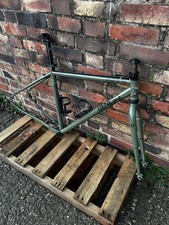 Genesis Croix De Fer Steel