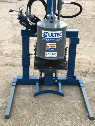 Compact multec pd2 post - compact,