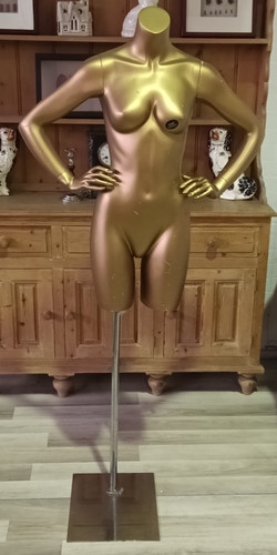 Vintage female mannequin - vintage,