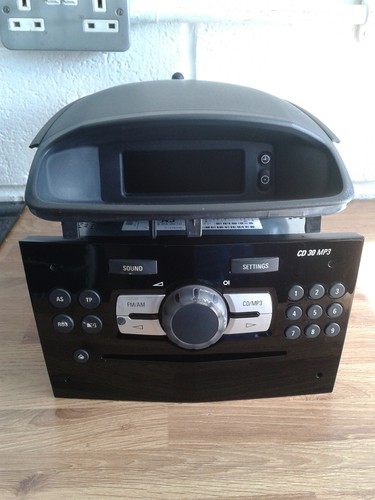 Vauxhall corsa cd30 - d, mp3