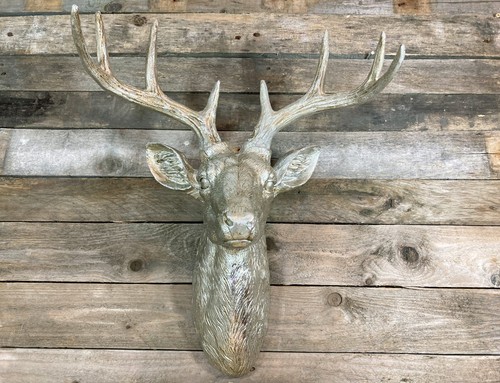 Stag hanging sculpture - , animal