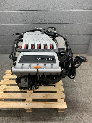 Audi golf r32 - audi,