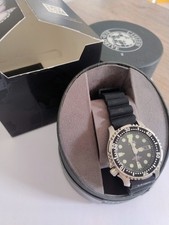 Citizen Mens Watch Diver Style