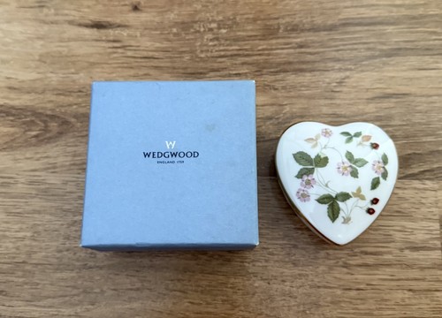Wedgewood wild strawberry - wedgewood,