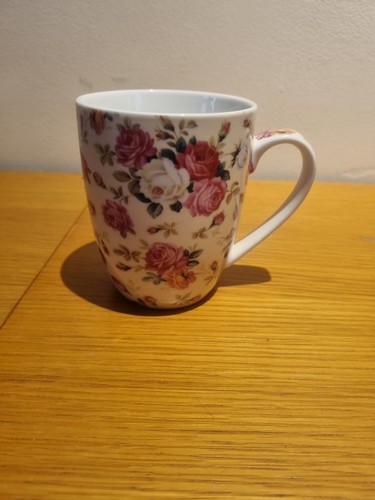 Abbeydale collection mug red - abbeydale,