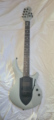 Sterling musicman john - sterling,