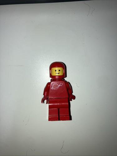 Vintage space lego minifigure - lego,