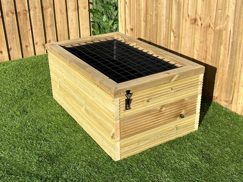 Raised garden pond - raised,